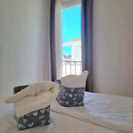 Sunny Sky Punta Skala, View, 75 M To The * Petrčane