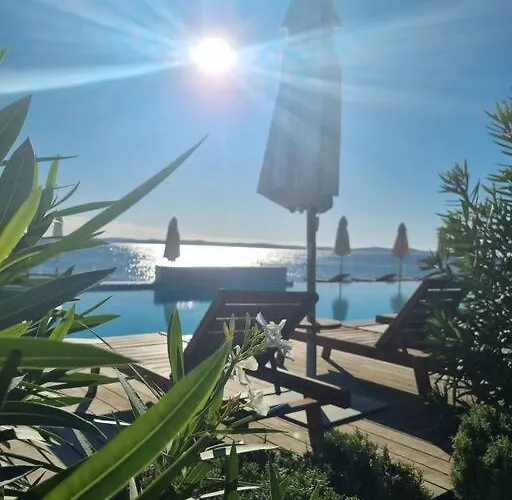 Sunny Sky Punta Skala, View, 75 M To The Appartement
