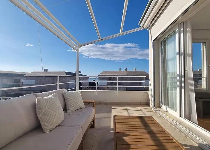Appartement Sunny Sky Punta Skala, View, 75 M To The